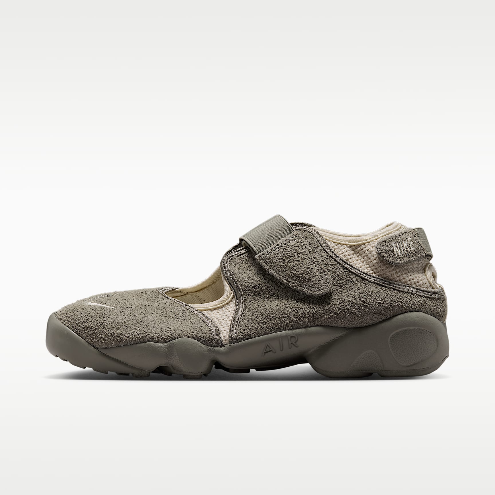 Nike Air Rift Women's Shoes. Nike LU